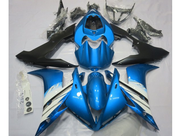 2004-2006 Light Blue & White Yamaha R1 Fairings for Sale 2004-2006 Light Blue & White Yamaha R1 Fairings for Sale