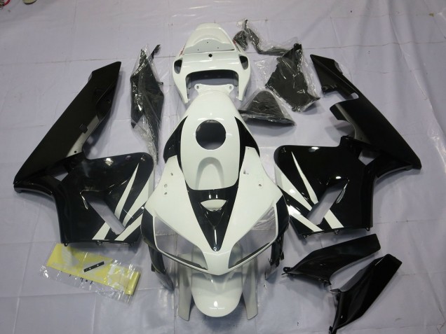 2005-2006 Black and White Honda CBR600RR Fairings for Sale 2005-2006 Black and White Honda CBR600RR Fairings for Sale