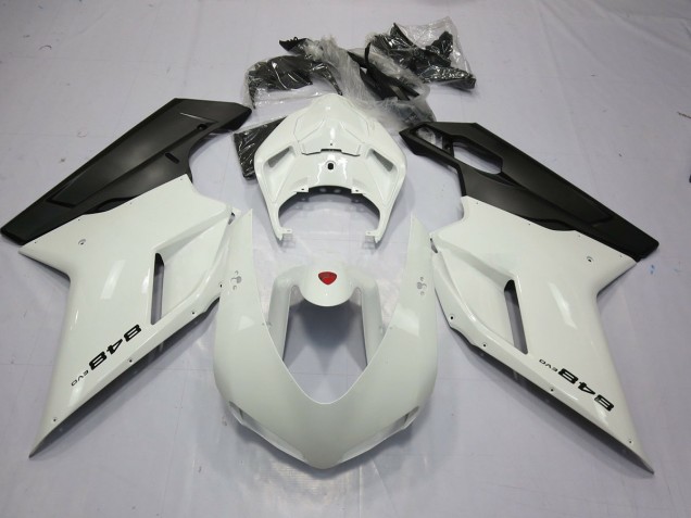 2007-2012 White and Black 848 Ducati 848 1098 1198 Fairings for Sale 2007-2012 White and Black 848 Ducati 848 1098 1198 Fairings for Sale